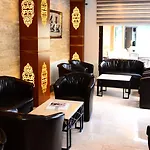 By Karaaslan Hotel Kusadası