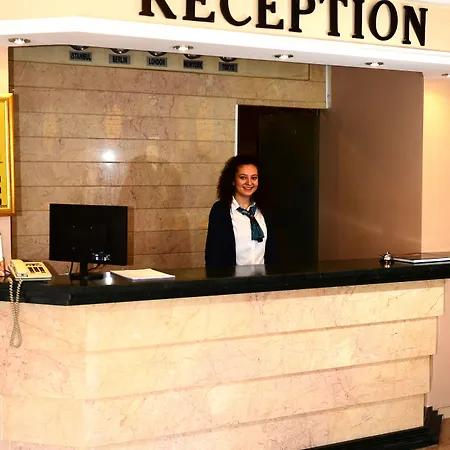 فندق باي كاراسلان إن كوشاداسيه