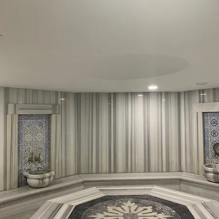 باي كاراسلان إن كوشاداسيه
