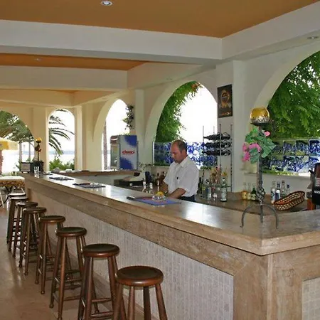 By Karaaslan Hotel Kusadasi