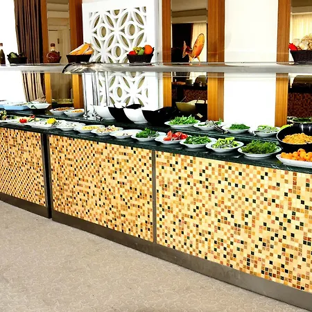 By Karaaslan Hotel