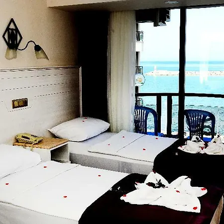 By Karaaslan Hotel