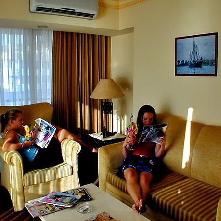 By Karaaslan Kusadası