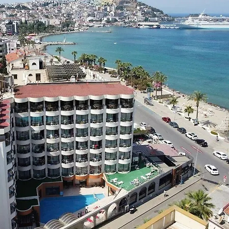 By Karaaslan 4* Kuşadası