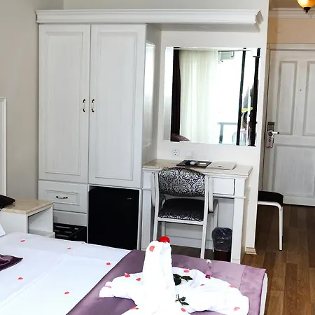 Hotel By Karaaslan Kusadası