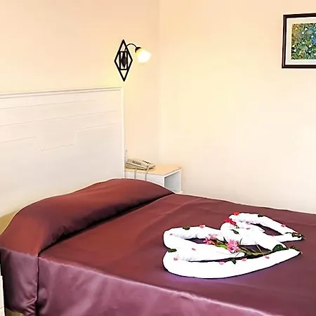 By Karaaslan Hotell Kusadası
